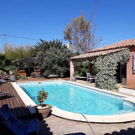 Madura - Classee 3 Etoiles - Confort Et Bien-etre A 2 Pas Des Commodites Et De L'herault * Canet (Herault)